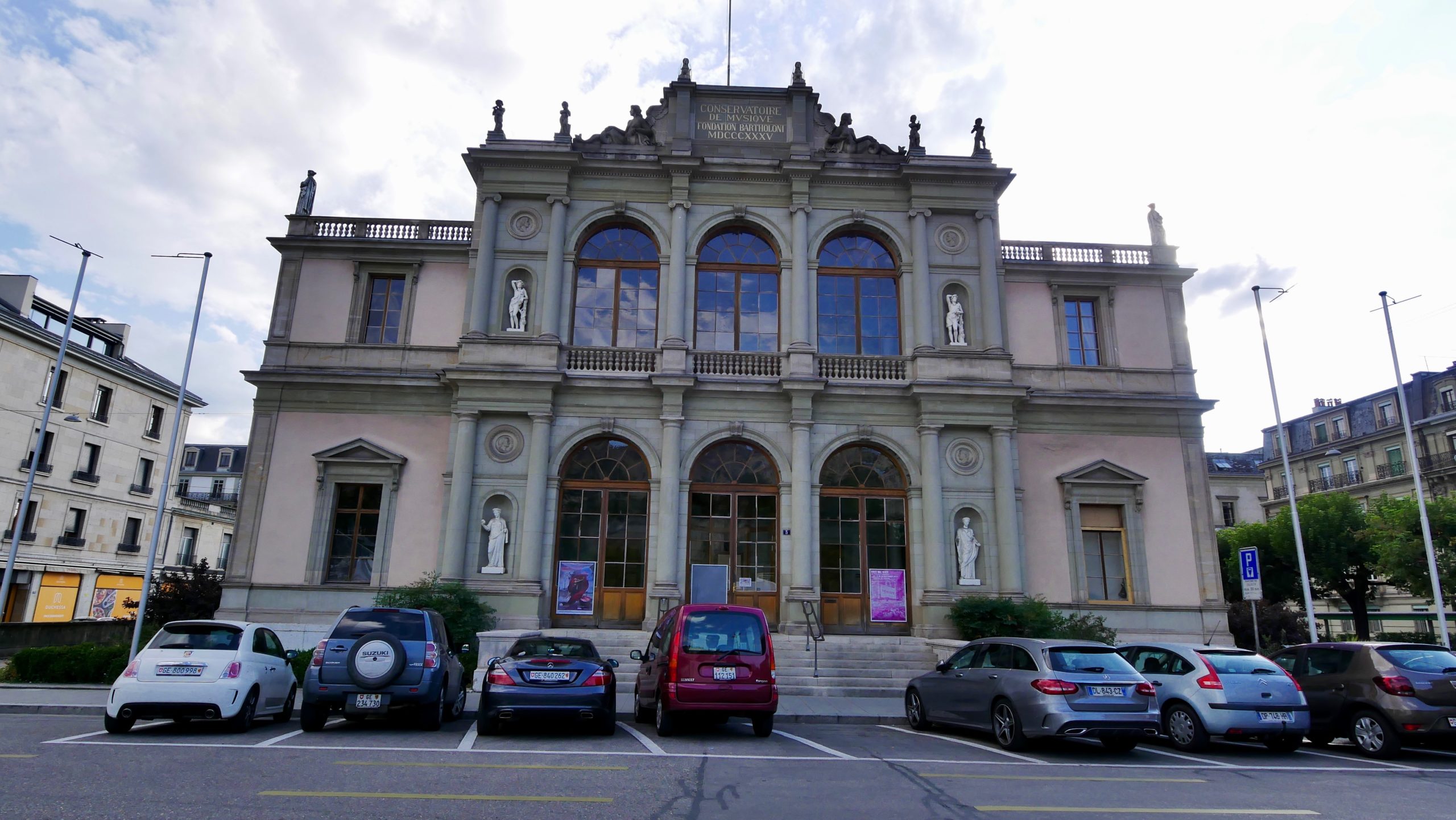 Place de Neuve - Conservatoire de Musique